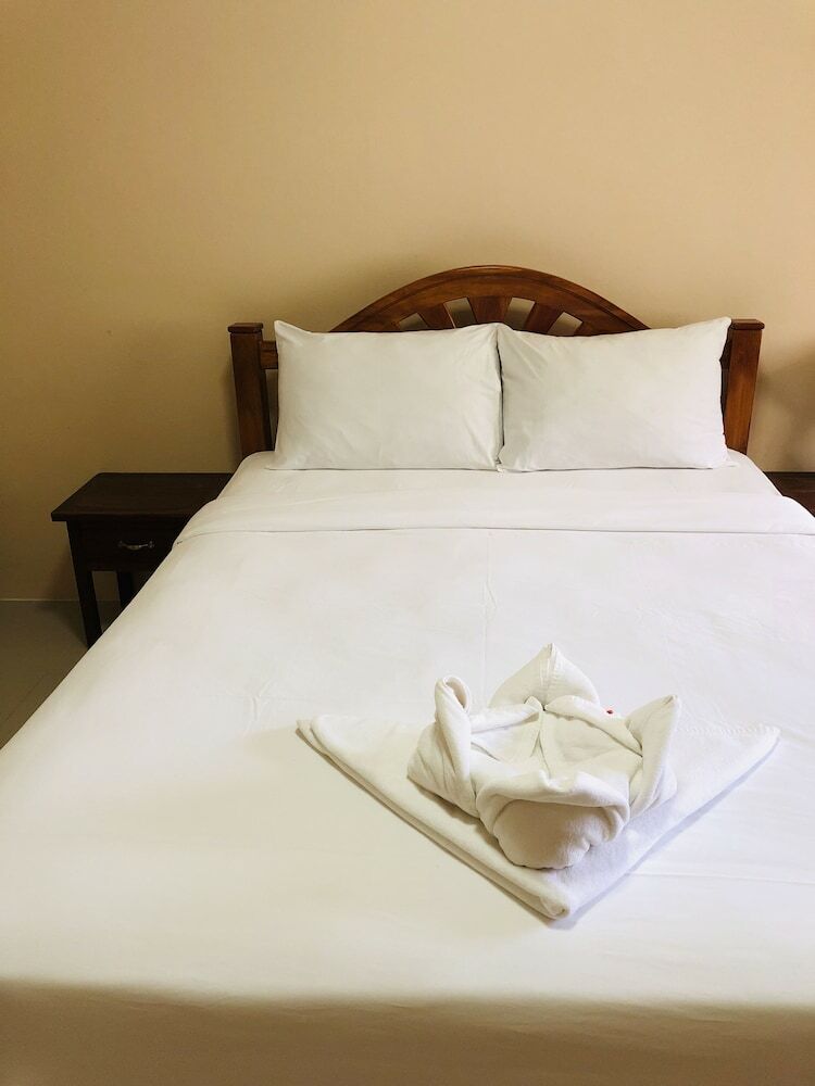 Hotel Khao Sok Bed And Breakfast