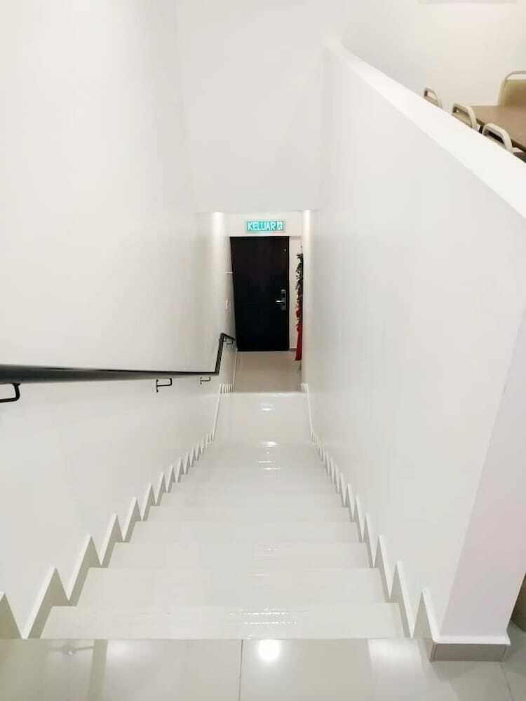Hotel Mak Ga Knia Homestay