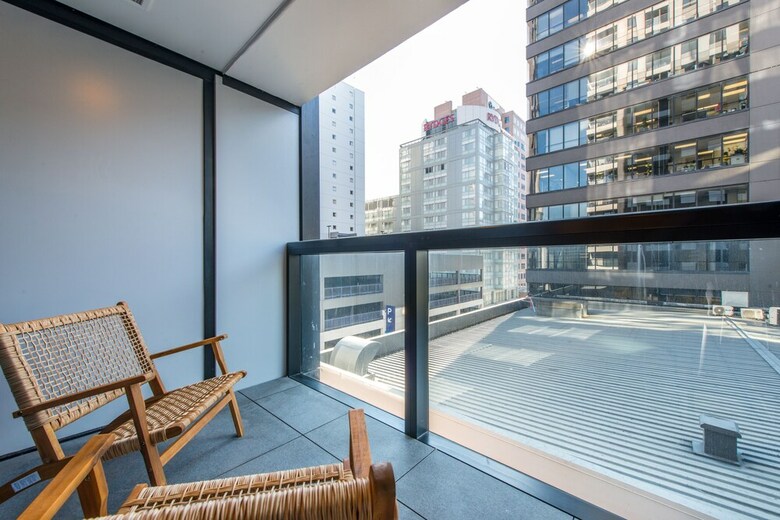 Jht - 2 Brm Apartment Level 5, Opposite To Skytower