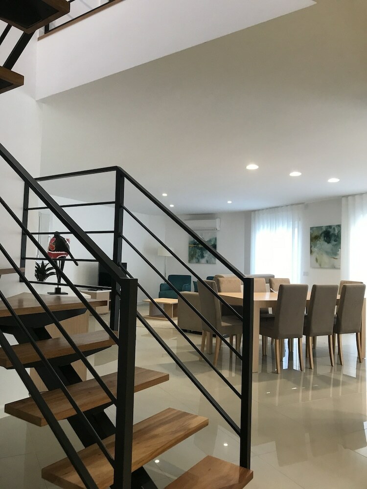 Apartamentos Lisbon10