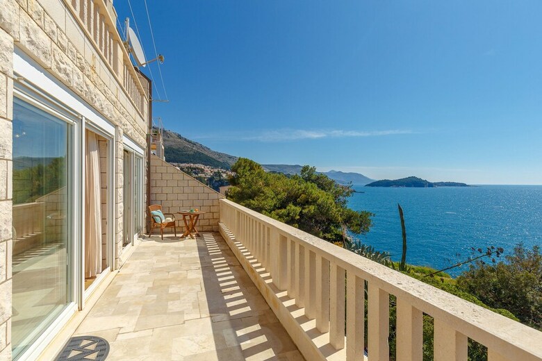 Hedera Estate, House Hedera IV