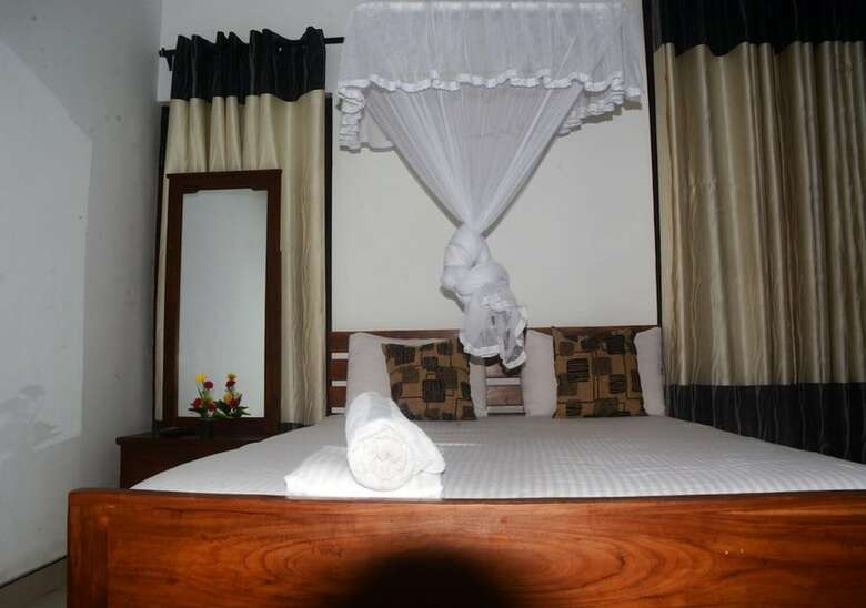 Hotel Planet Residency
