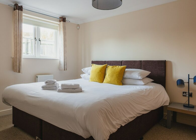 Business Park Apartments (Peymans)