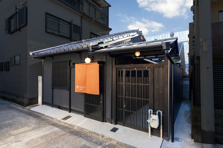 Tsumugi Kyotoekiminami