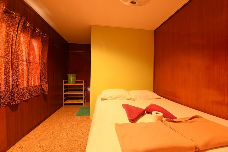 Hotel One More Night Beach