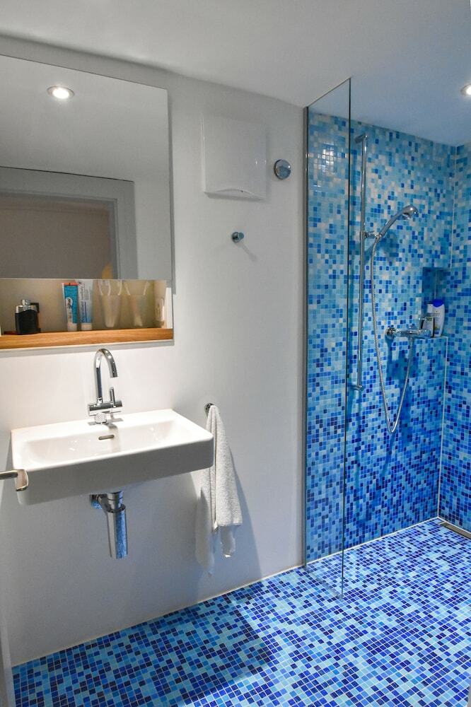 Apartamentos Airhosted Zurich City Center