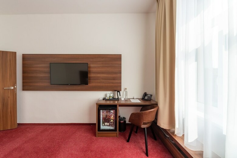 Bohemia Inn Hotel