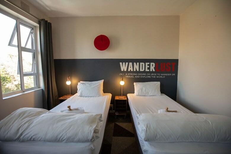 Hostal Once In Cape Town