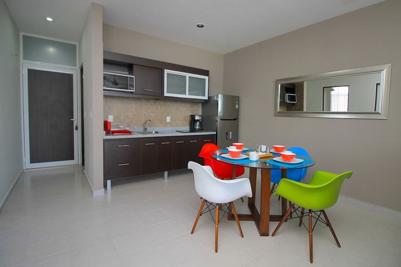 Apartamentos Riviera Towers 2br & Pool