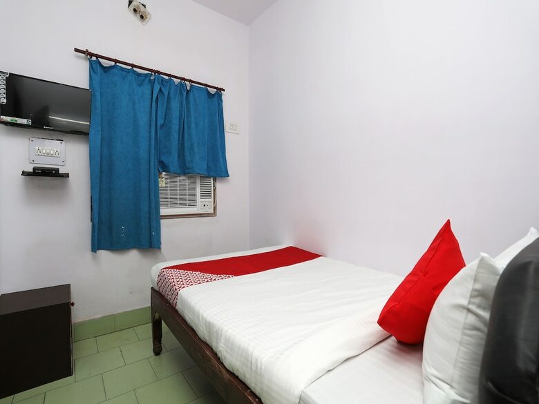 Oyo Flagship 30922 Hotel Aditya Inn