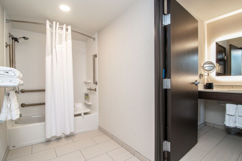 Hotel Holiday Inn Express Downtown