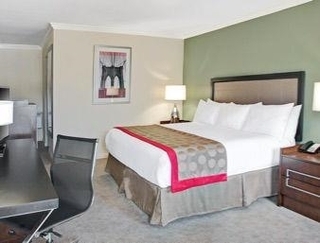 Hotel Marquis Houston Intercontinental Airport