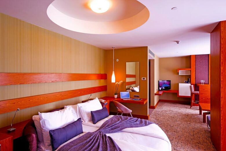 Hotel The Green Park Pendik