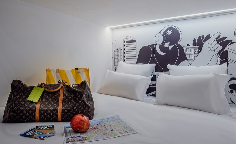 Hostal Wom Allenby By Brown Hotels