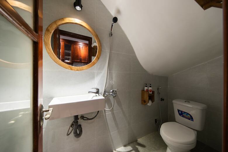 Aparthotel Nyna Homestay