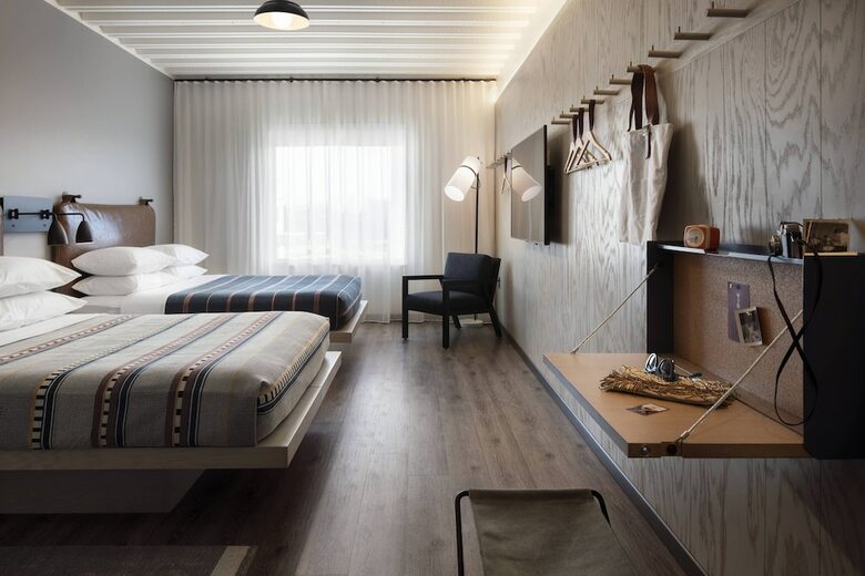 Hotel Moxy Nashville Vanderbilt Area