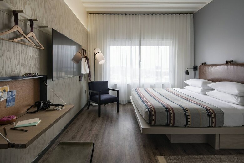 Hotel Moxy Nashville Vanderbilt Area