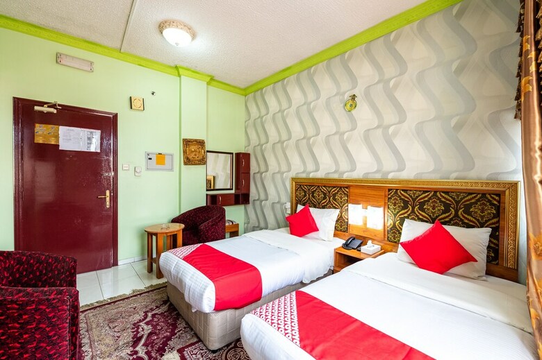 Oyo 191 Golden Sea Hotel