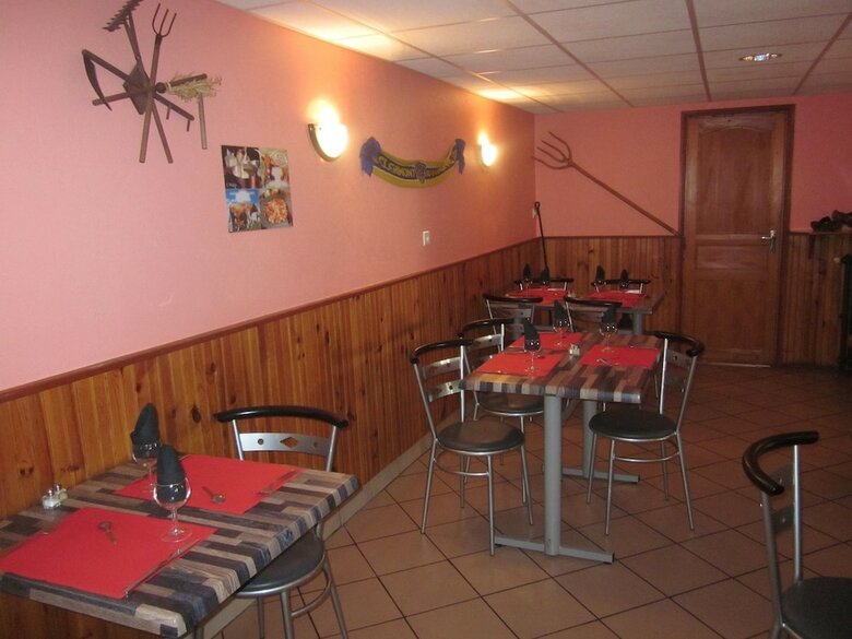 Hotel Auberge Des Volcans D'auvergne