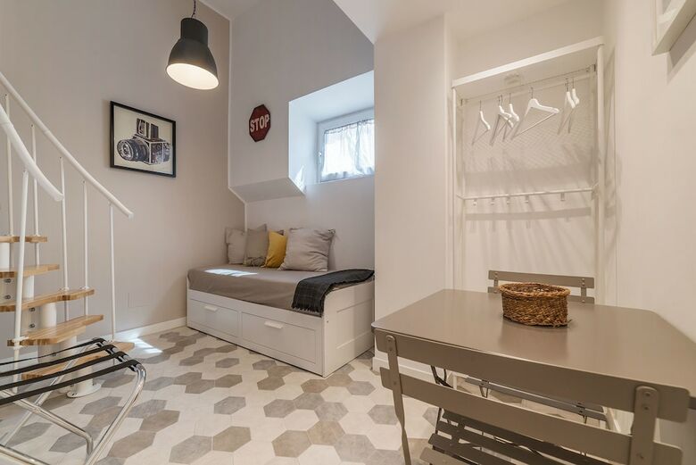 Apartamento Trastevere Charming Duplex