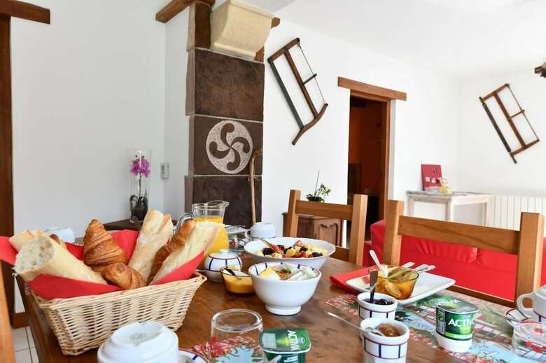 Hotel Chambres D'hotes Hego Alde