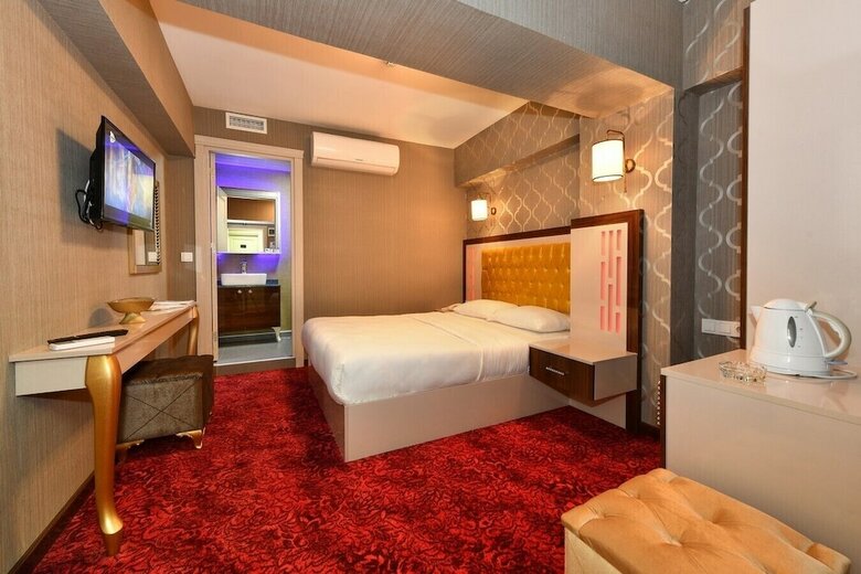 Sea Moon Hotel