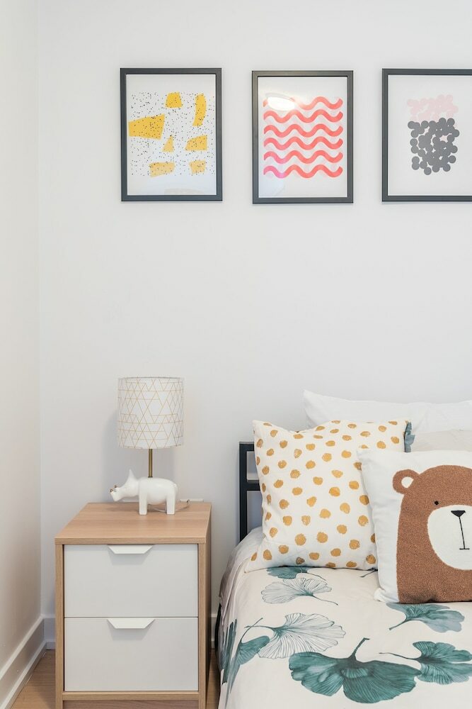Gorgeous Luxury Condos Near The Cn Tower