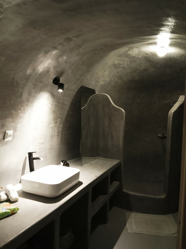 Hotel 1812 Caves 'n Mansion