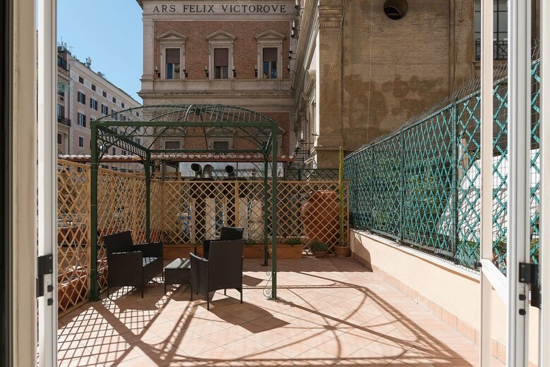 Sallustiano Terrace Apartment