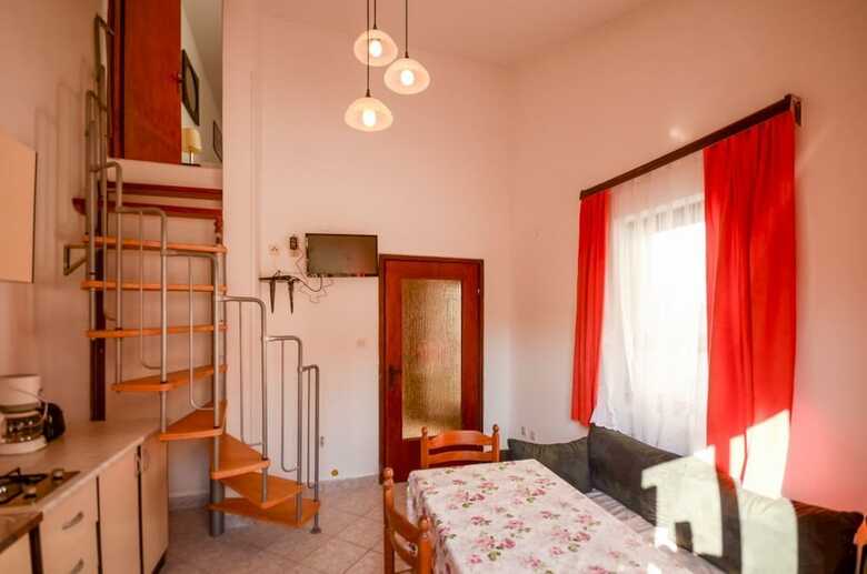 Apartments Mira