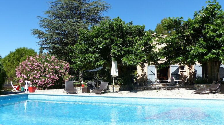 Bed & Breakfast Chambres D'h�tes La Madonette