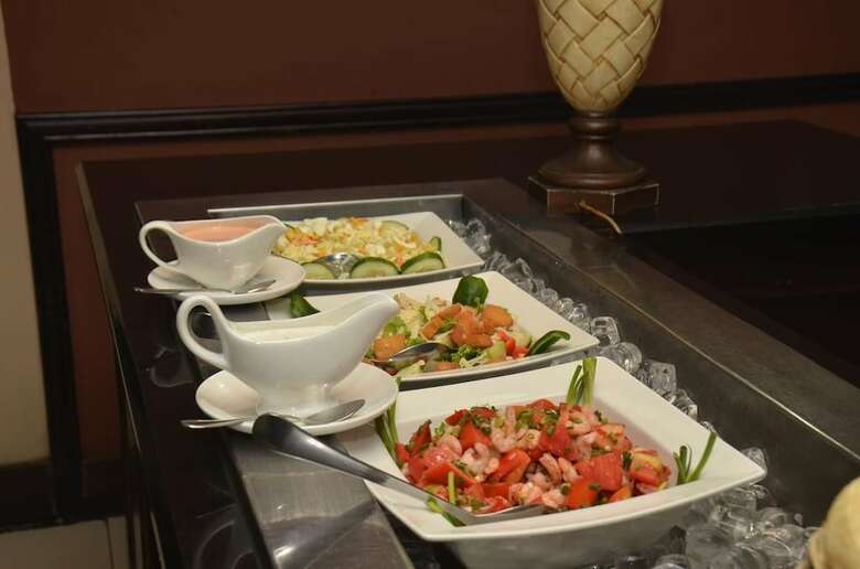 Clen Phil Hotels And Suites