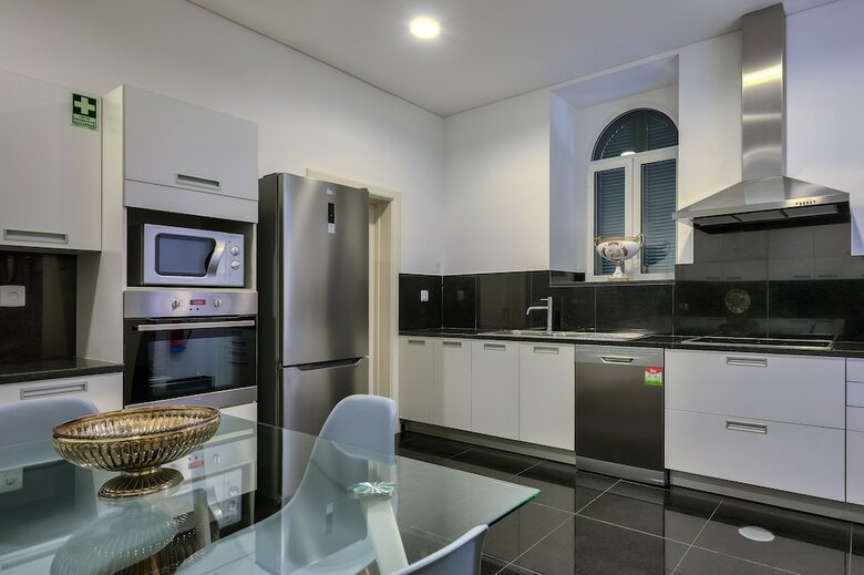Villa Century House