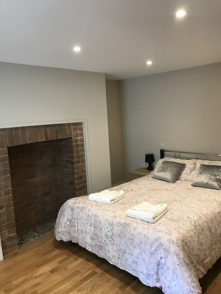 Regent Apartment