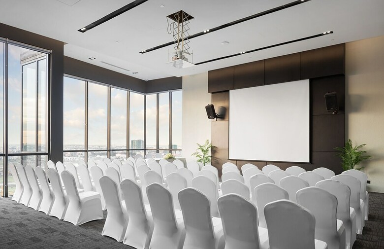 Lyve Inc Hotel & Residence