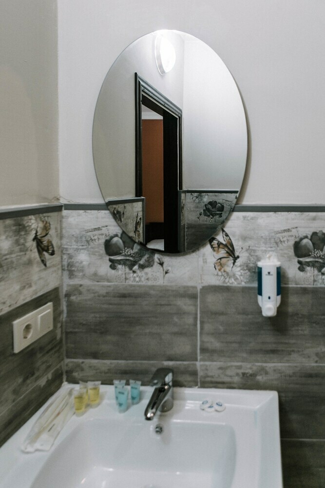 Rosa Hotel Gonio