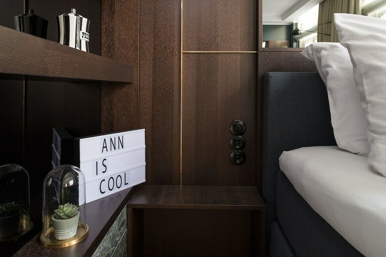 Hotel Spinoza Suites