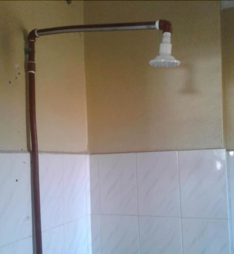 Hostal Jj&je Family House