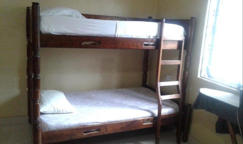 Hostal Jj&je Family House