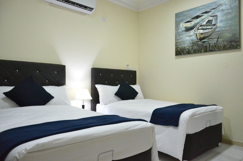 Apartamentos Meridiana Residences