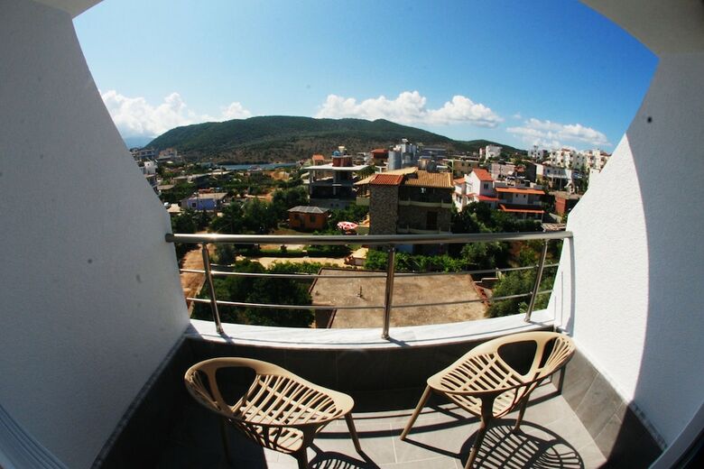 Hotel Piramida