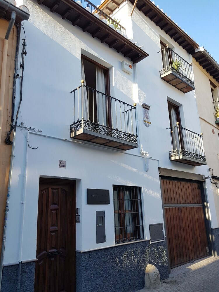 H�xaris Casa Boutiques