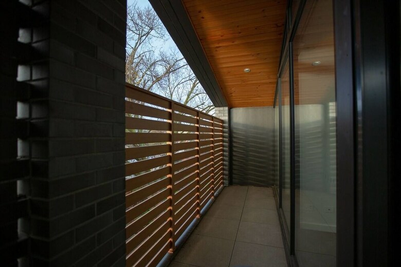 106 Modern Prestige 3-storey New Establishment