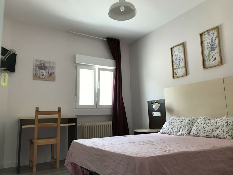 Hostal El Cancho Del Aguila