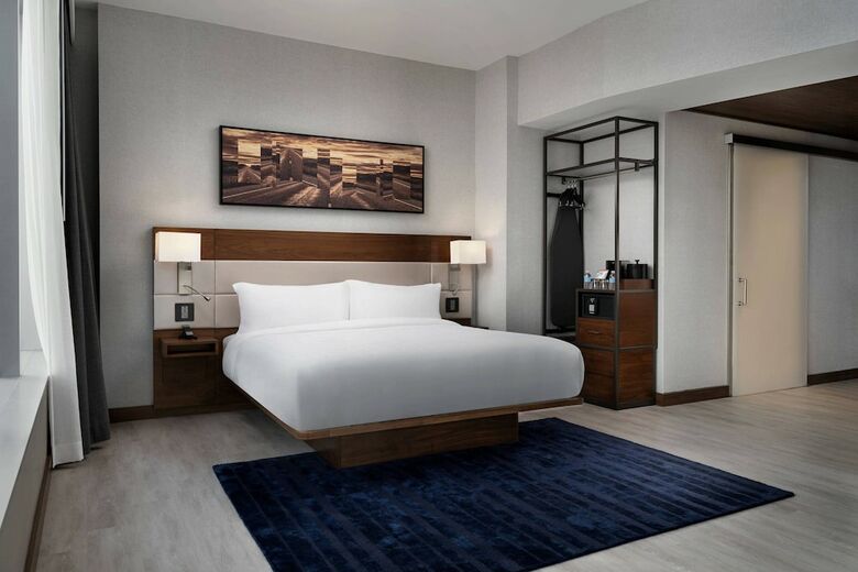AC Hotel Austin-university