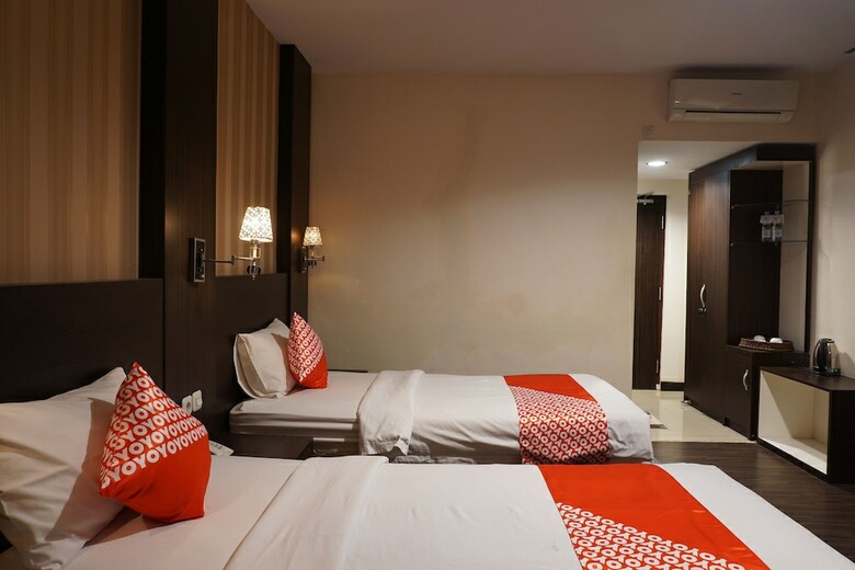 Oyo 1161 Stefani City Hotel