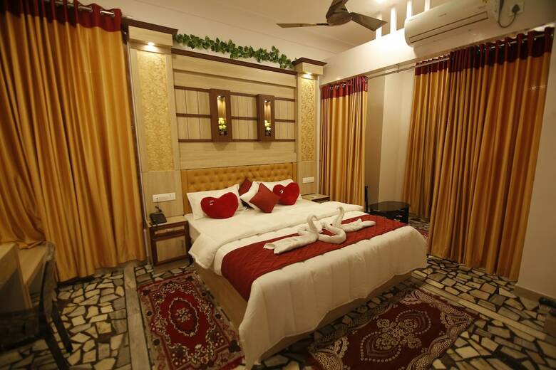 Hotel Spice Mount Heritage Resort