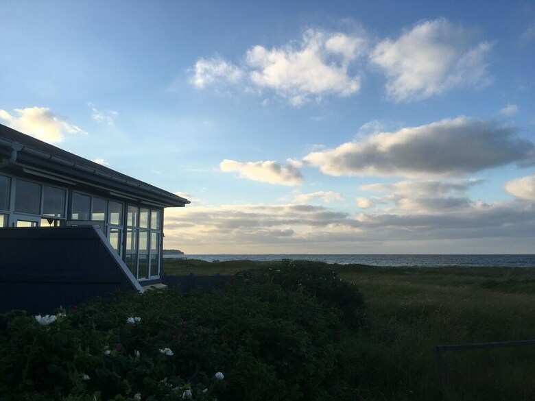 Apartamentos Skaerven Beachfront Condos And Cottage