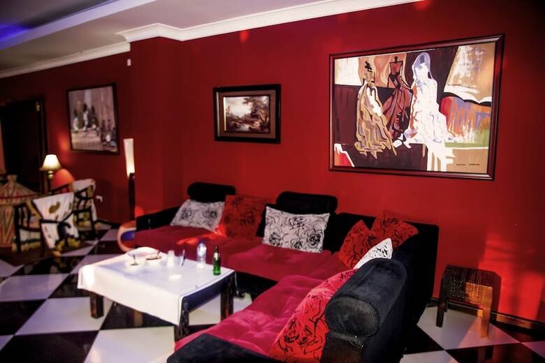 Hotel Melsim Lodge