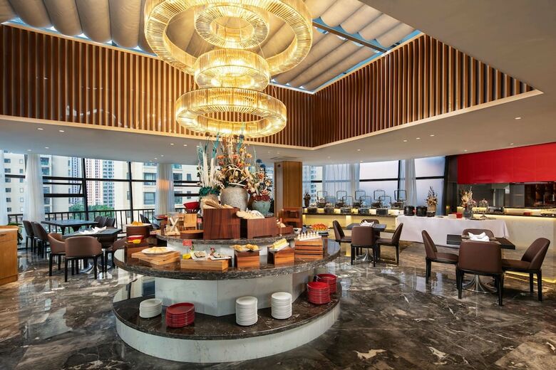 Hotel Ramada Encore By Wyndham Kunming West